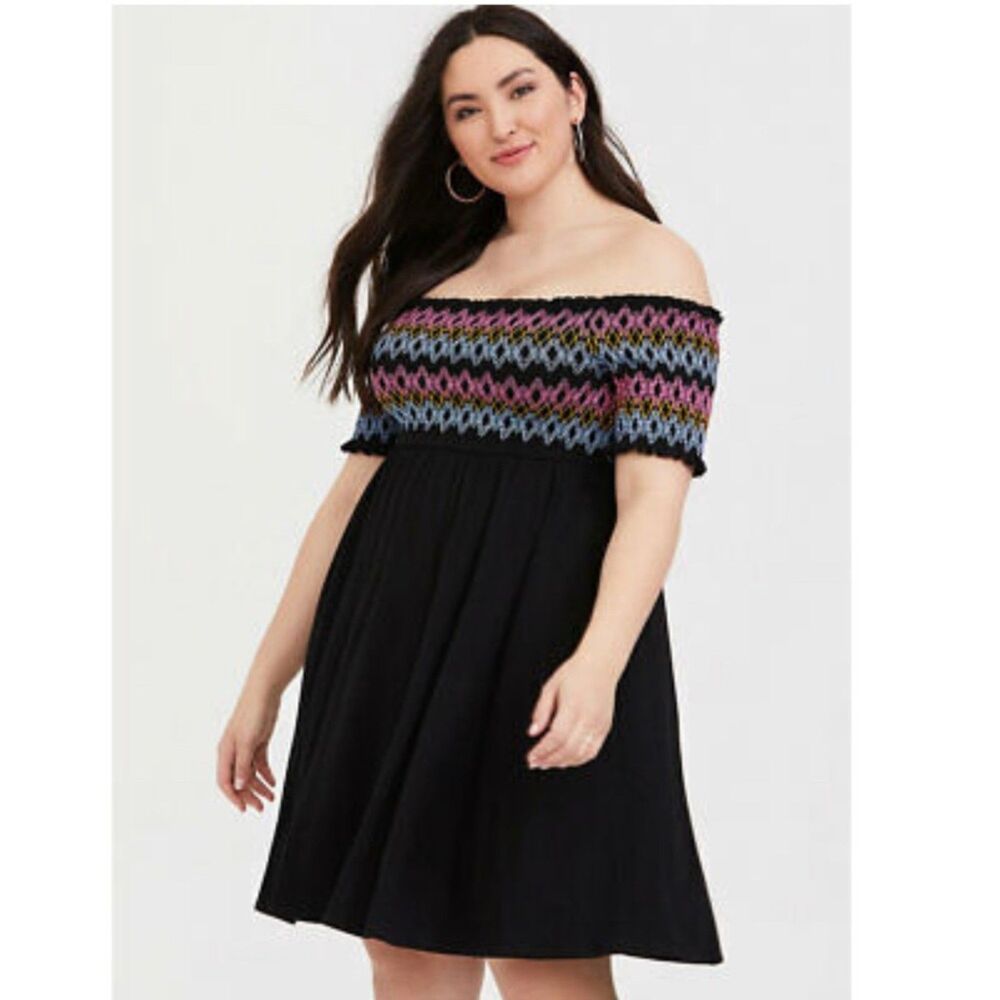 Torrid Size 1 Women's Black Embroidered design‎ Smocked Off Shoulder Dress